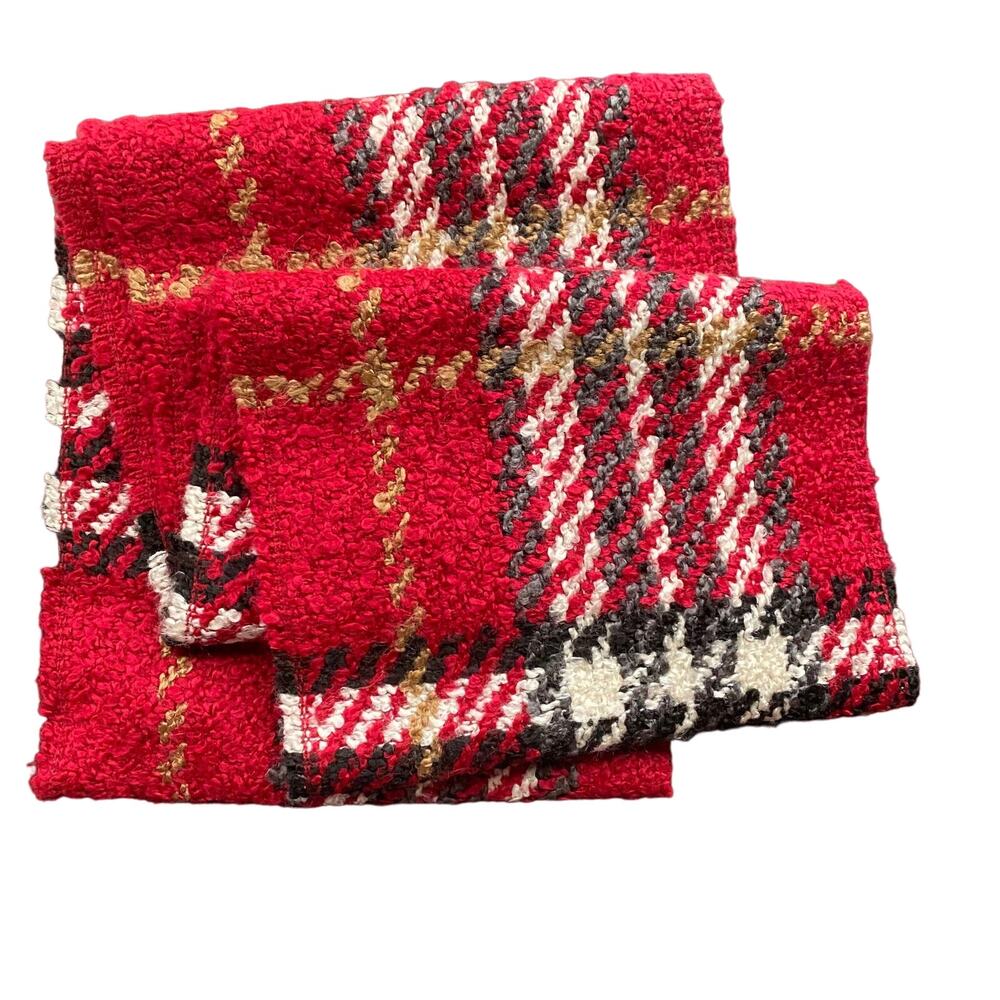 FRAAS‎ Red Tartan 32”x9” Infinity Scarf Ultra Soft Nubby Acrylic CLEAN!